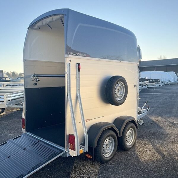 Böckmann Champion Esprit Eco 305x165cm PTAC 2400kg – Image 8